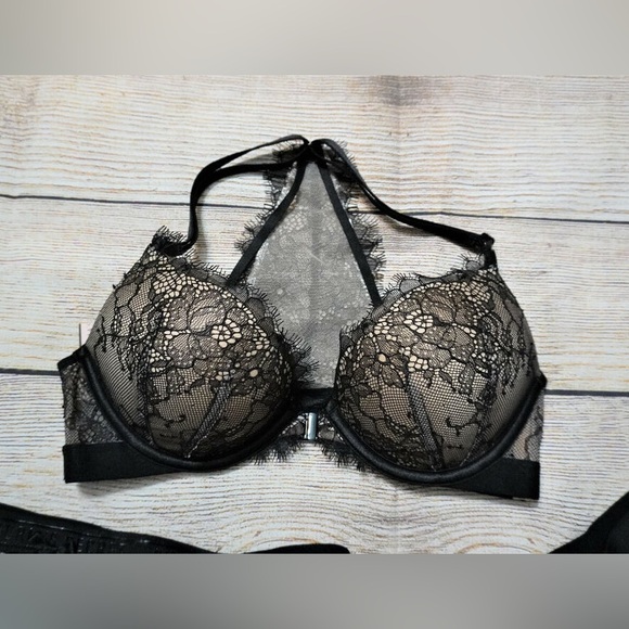 Victoria’s Secret Add Two Cups Bra - Picture 2 of 4